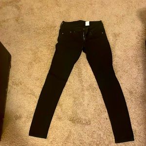 Black skinny jeans